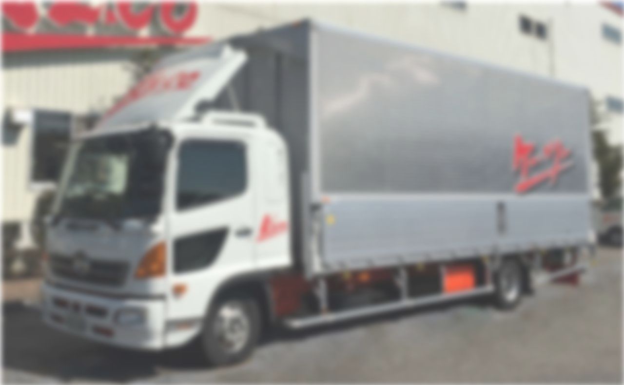 採用情報　中型ドライバー（4トン）